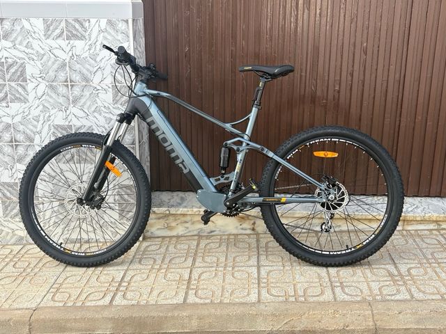 Bicicleta eléctrica montaña 
Marca Moma