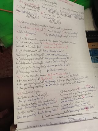 Apuntes de inglés para 1 de la ESO de todo un tema