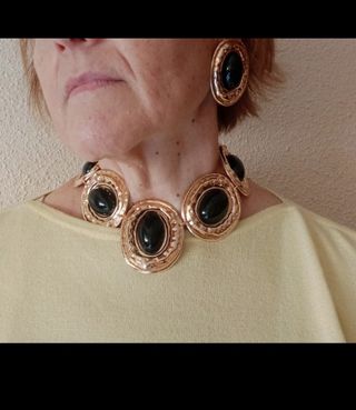 Collar y pendientes ZARA dorados