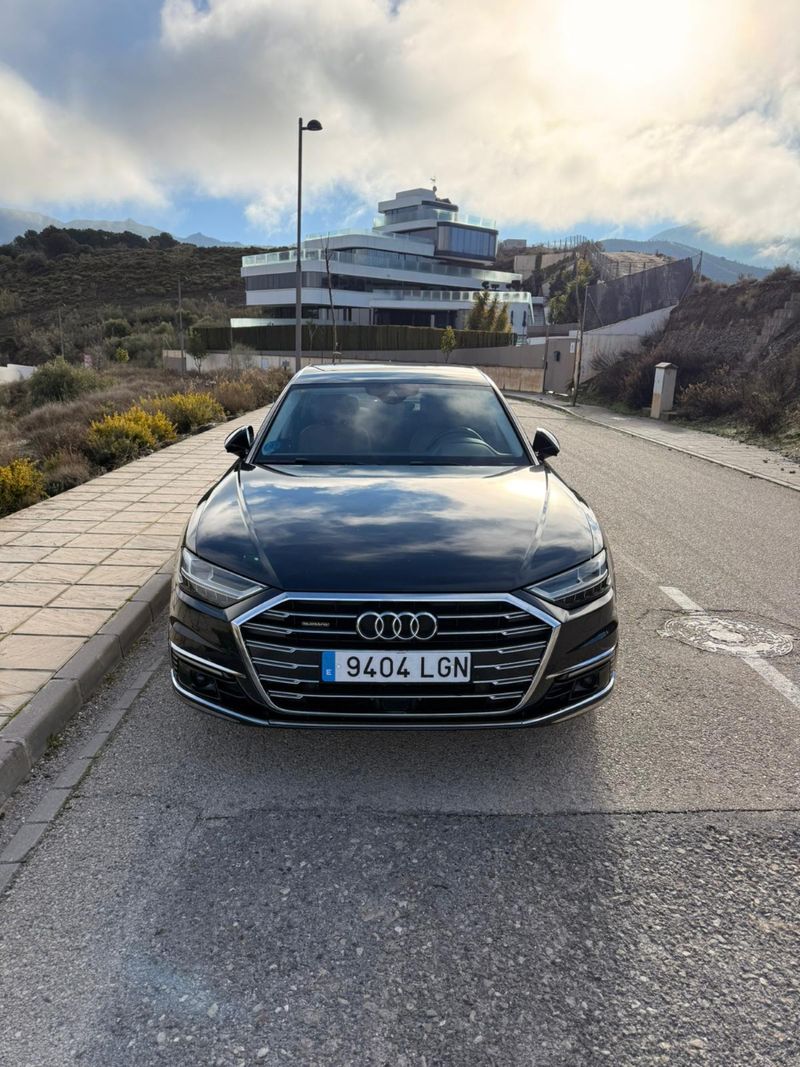 Audi A8 2020 - foto 1