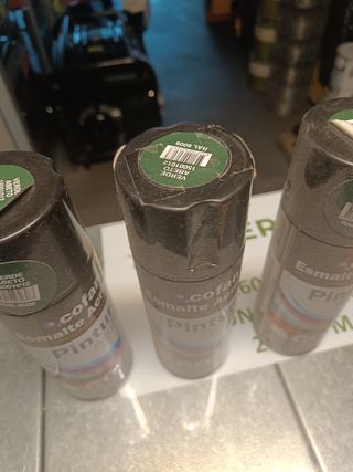 3 botes pintura RAL 6009