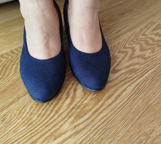 Zapatos Doctor Cutillas azules, talla 38.