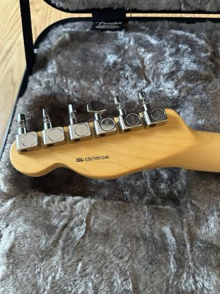 Fender Telecaster American Professional Deluxe 

