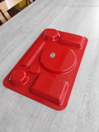 Bandeja roja vintage plástico