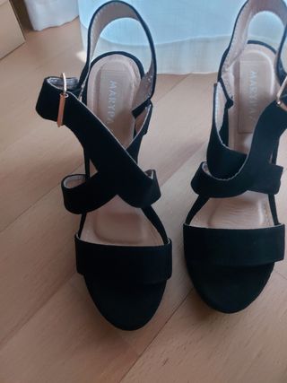 Sandalias tacón negras MARYPAZ - NUEVAS