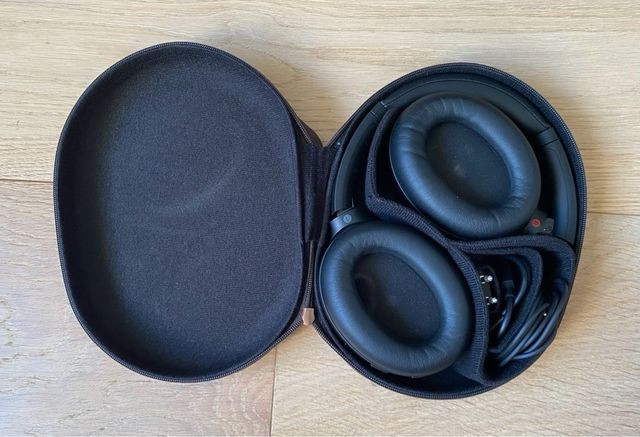 Cascos Sony WH-1000XM4