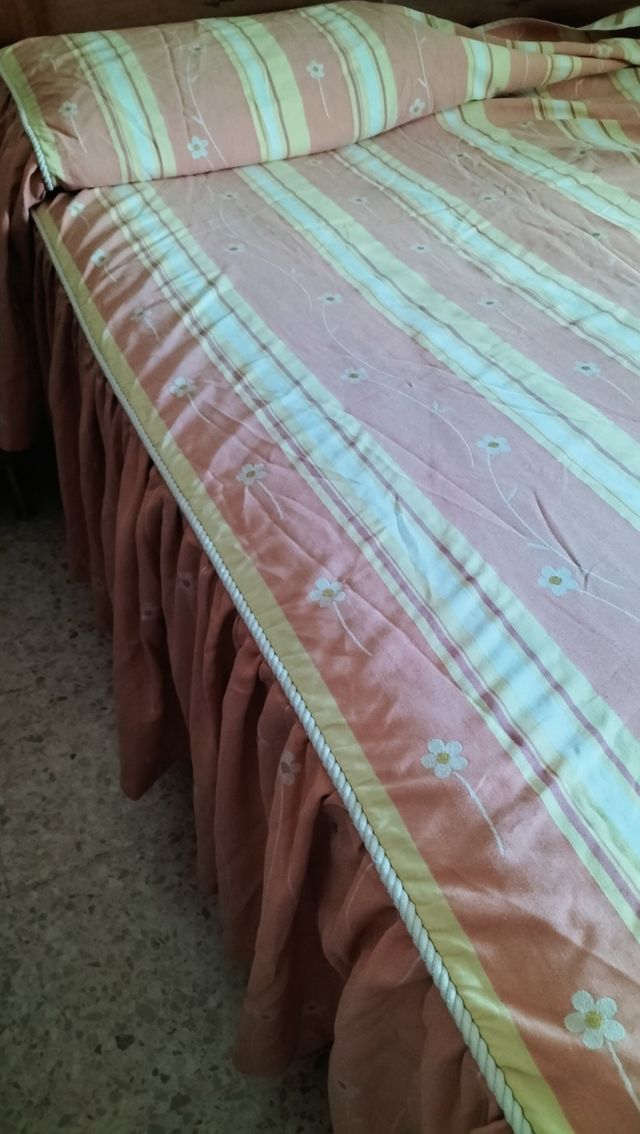 Colcha verano estilo clásico - beige/rosa