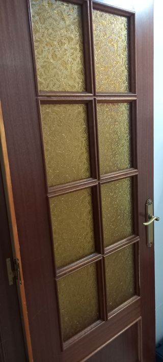URGE. Tocador madera estilo antiguo.
