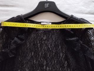 Blusa negra Zara encaje