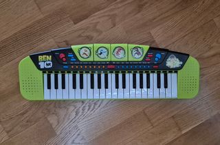 Teclado Ben10 Infantil