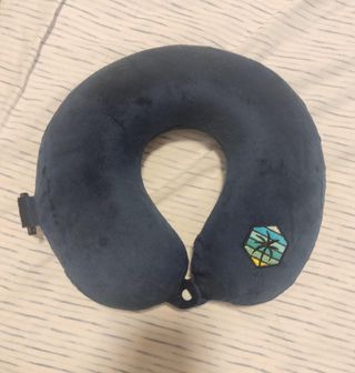 Almohada para viajar.