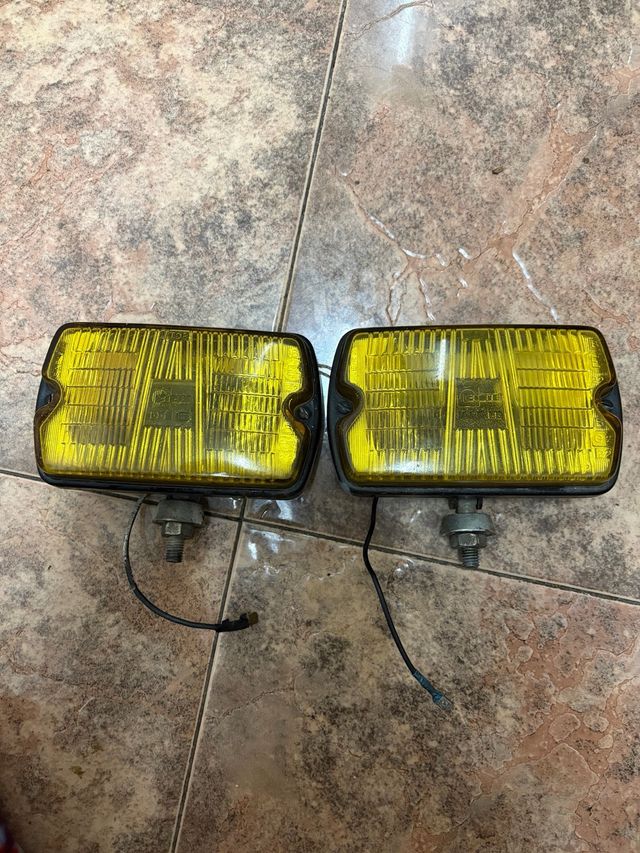 Faros antiniebla cibie amarillos