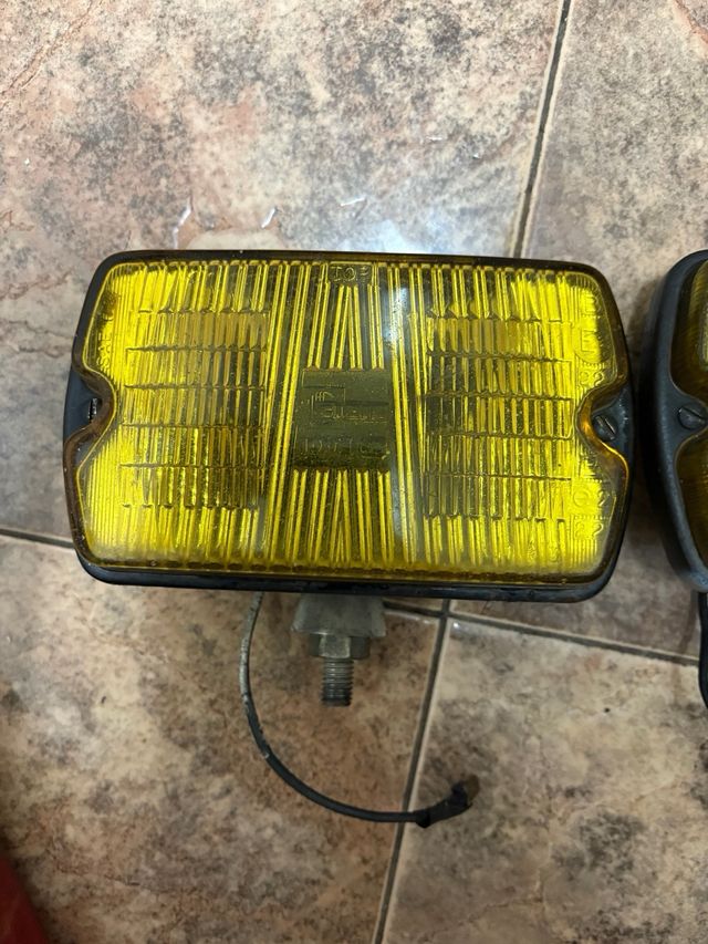 Faros antiniebla cibie amarillos