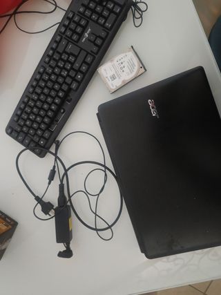 Notebook Acer nero usato
