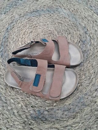 Sandalias tiras