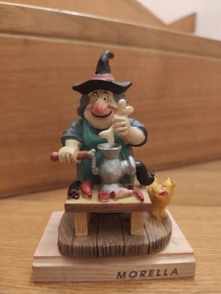 Figura Bruja Morella