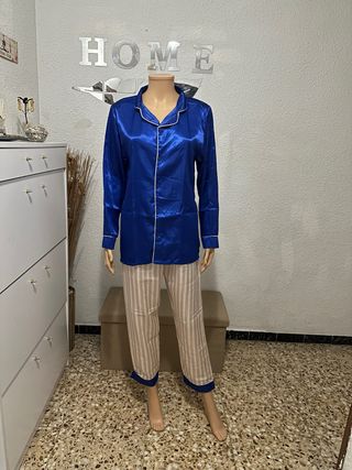 Pijama Satén Azul y negra 