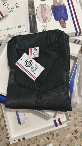 Pijama Satén Azul y negra 