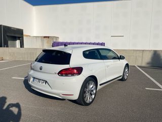 Volkswagen Scirocco con accesorios