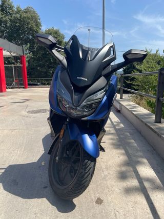 Honda Forza 125 (2022) azul, 17500km