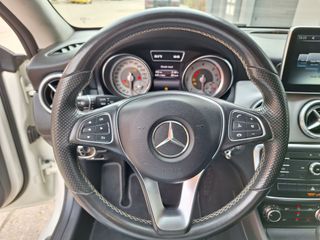 Mercedes-Benz Clase CLA 2015