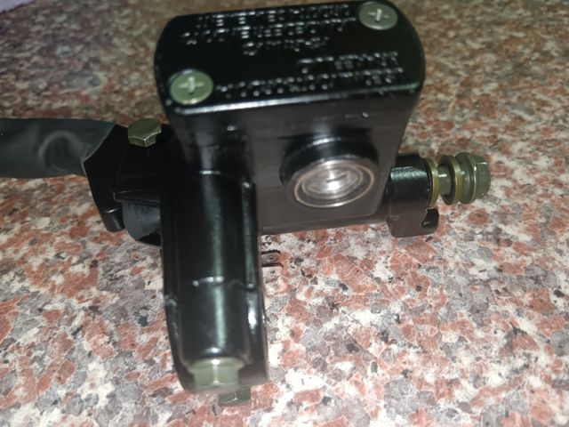Bomba Freno Trasero Moto NUEVA