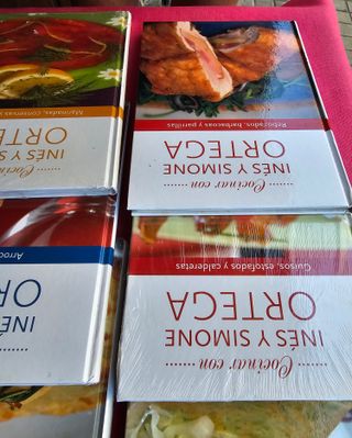 Cocinar com Inés y Simone Ortega