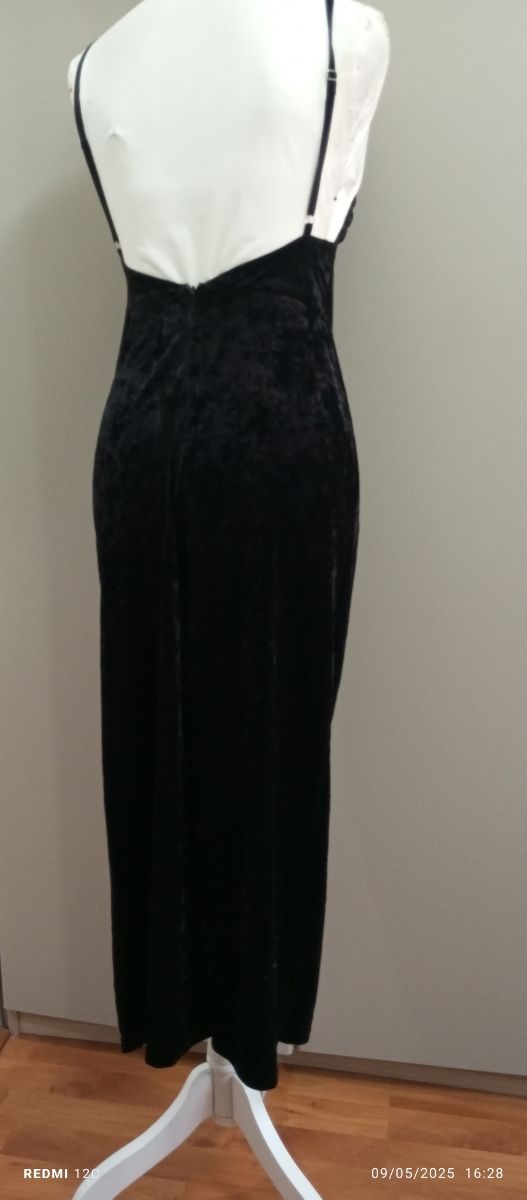 Salopette in vellutino nero