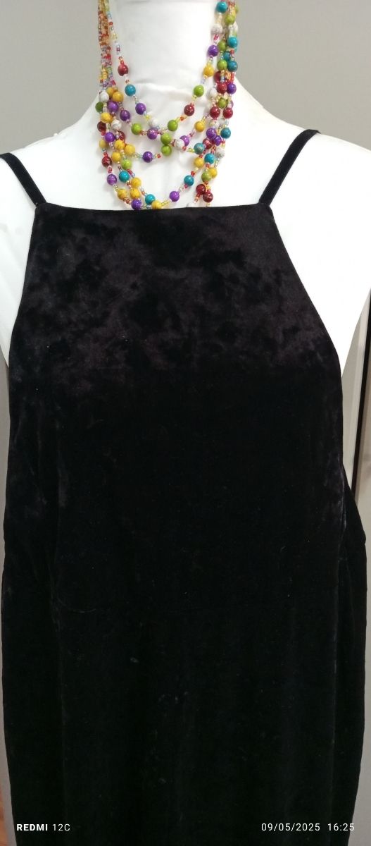 Salopette in vellutino nero