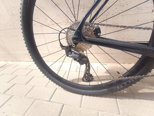 Bicicleta carbono  Lapierre Crosshill CF 5.0 2025