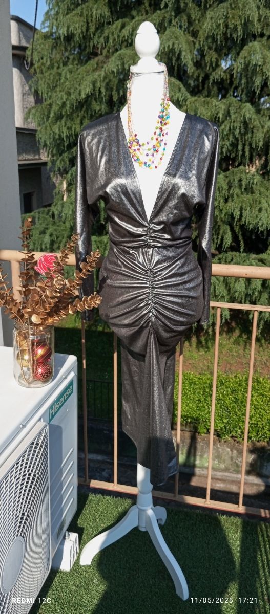 Abito argento elasticizzato