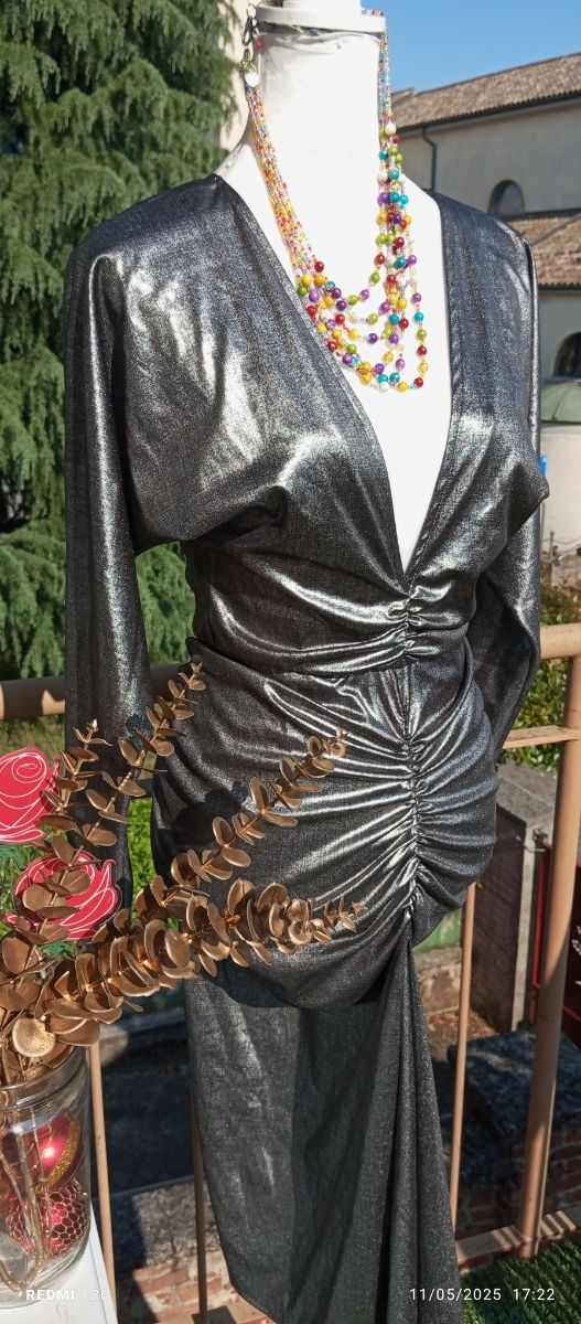 Abito argento elasticizzato