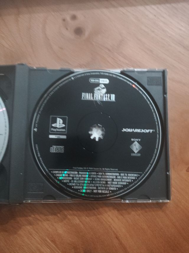 Final Fantasy VII - PS1 (PAL)