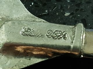 Abrecartas vintage con lupa