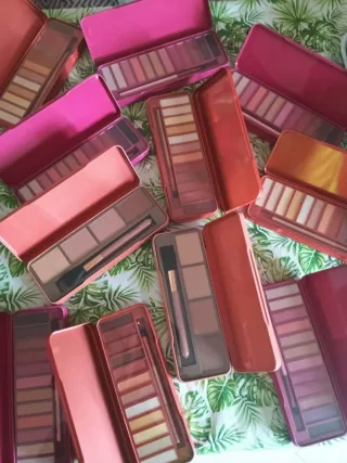 3 estuches diferentes