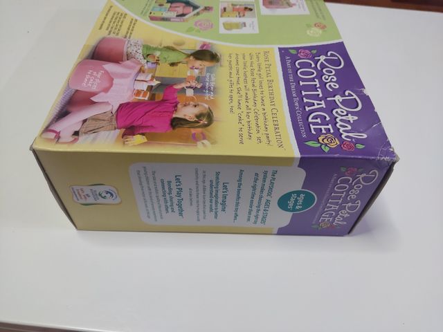 Fiesta Cumpleaños Rose Petal Cottage