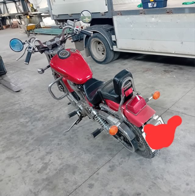 Moto Suzuki Savage 650 cc