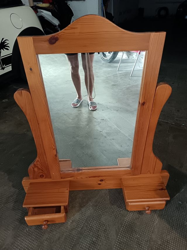 Espejo tocador madera con repisas