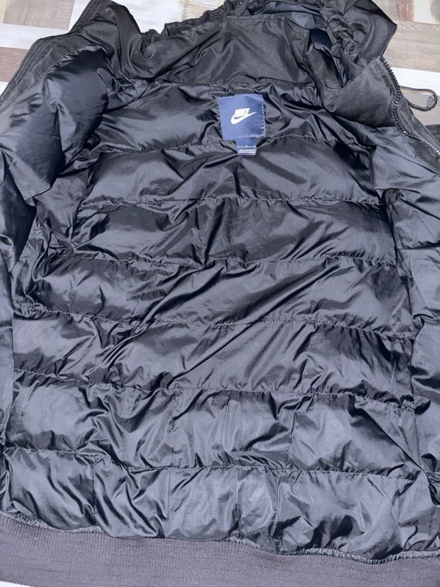 Chaqueta Nike L negra