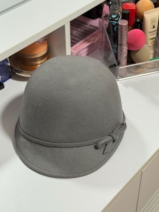 Boina gris - gorro de fieltro

