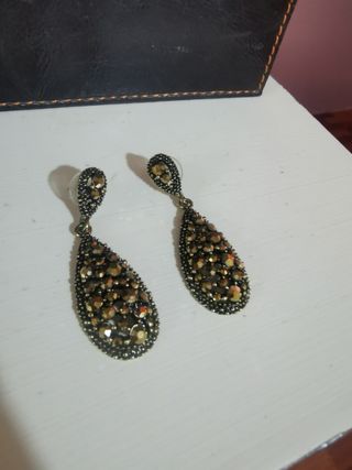 Pendientes bronce dorado
