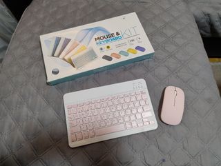 Kit teclado mouse inalámbrico rosa