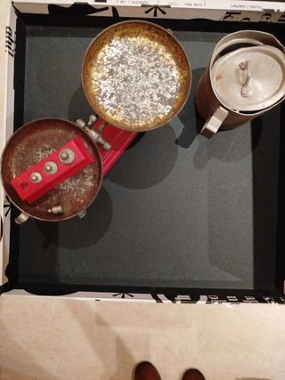 Giocattoli antichi: cucina e bilancia