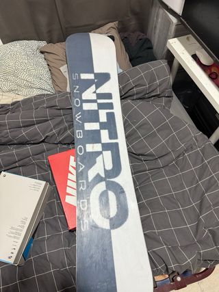 Tabla Snowboard Nitro y fijacions 