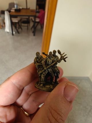 Miniature Monster Avalon versione sundrop