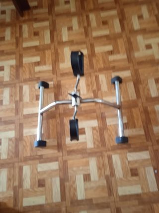 Silla de ruedas plegable, andador y pedales 