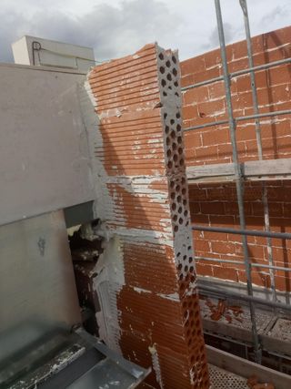 Tabiquero de gran formato