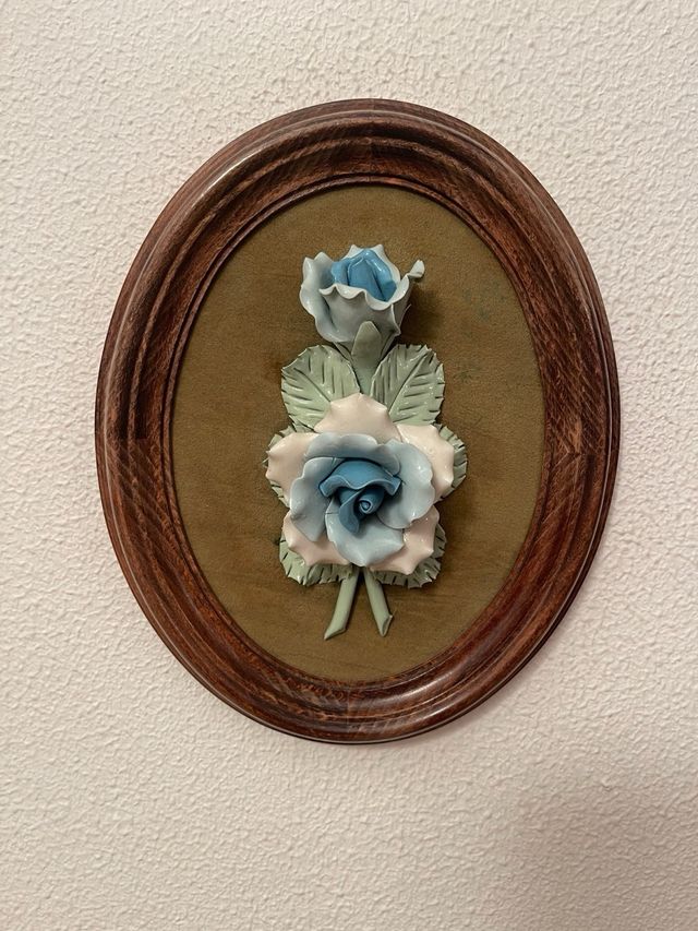 Tre quadri dettagli fiori in porcellana - Vintage