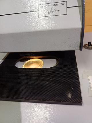 Microscopio MAG-23 Bering Institut