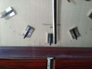 Reloj LORUS vintage cuadrado